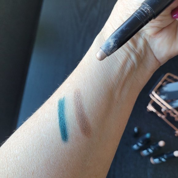 Younique Set of 3 Exclusive Moodstruck Eye Shadow Sticks - Picture 8 of 11